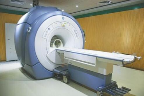 核磁共振设备工作过程人体温度监控中应用的光纤温度传感器