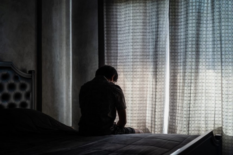 Man.Staring-Window.Tired_.Fatigue_G_1214867035-1-860x573.jpg