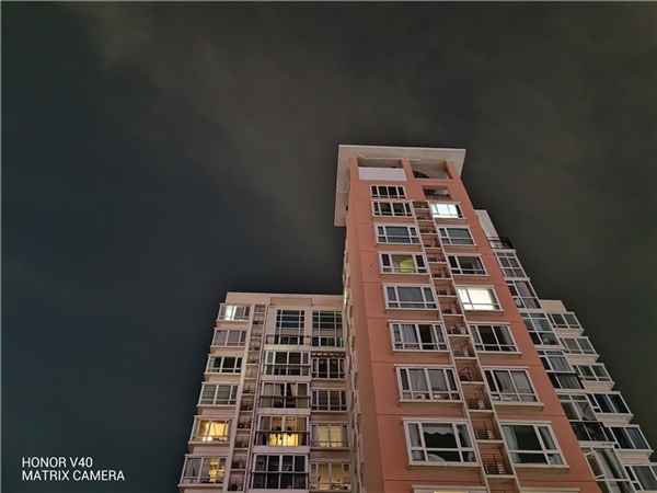 征服暗光摄影 进光量提升40%的RYYB传感器才是正道