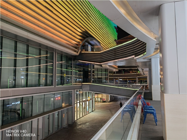 征服暗光摄影 进光量提升40%的RYYB传感器才是正道