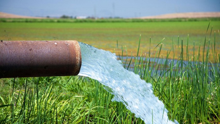 Groundwater-Irrigation-California.jpg