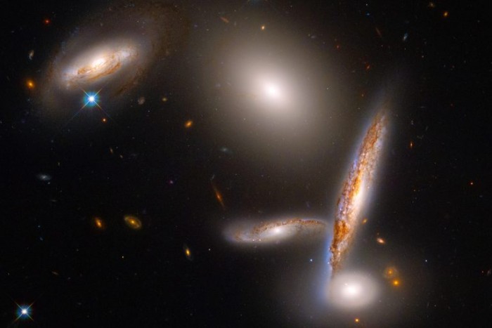 Hubble-Hickson-Compact-Group-40-768x512.jpg