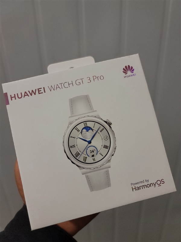 支持海洋潜水的华为手表来了!华为WATCH