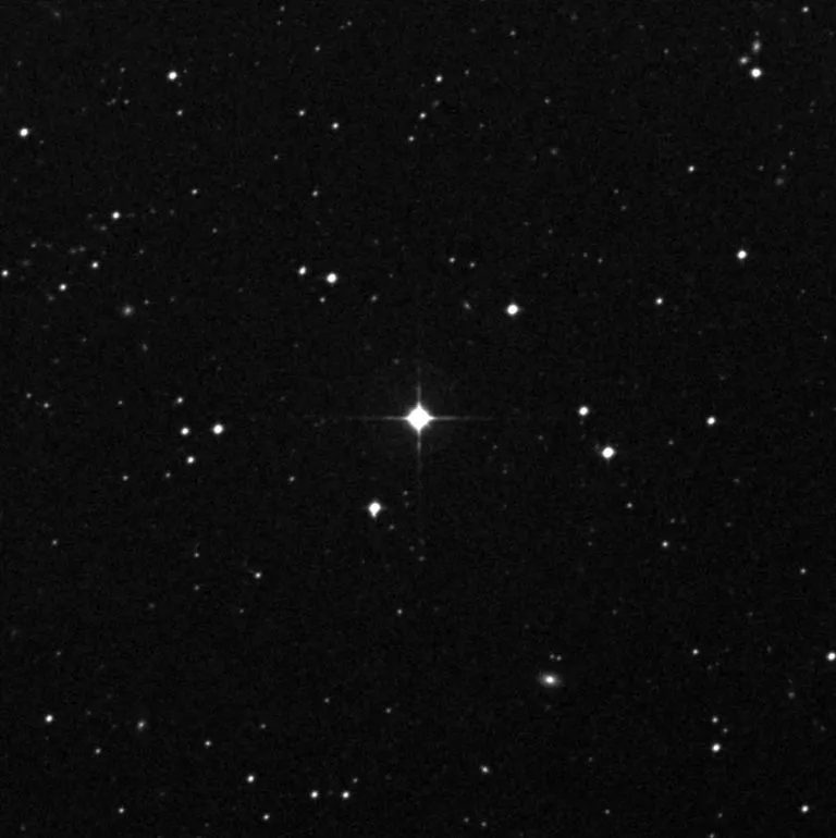 Star-HD-222925-768x770.webp