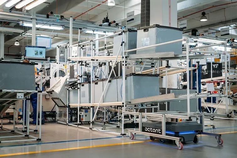 名傲移动机器人（上海）有限公司（MiR）