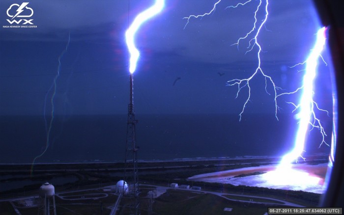 NASA-KENNEDY-FLORIDA-LIGHTNING-MAY-2011.jpg