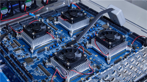 5.7GHz