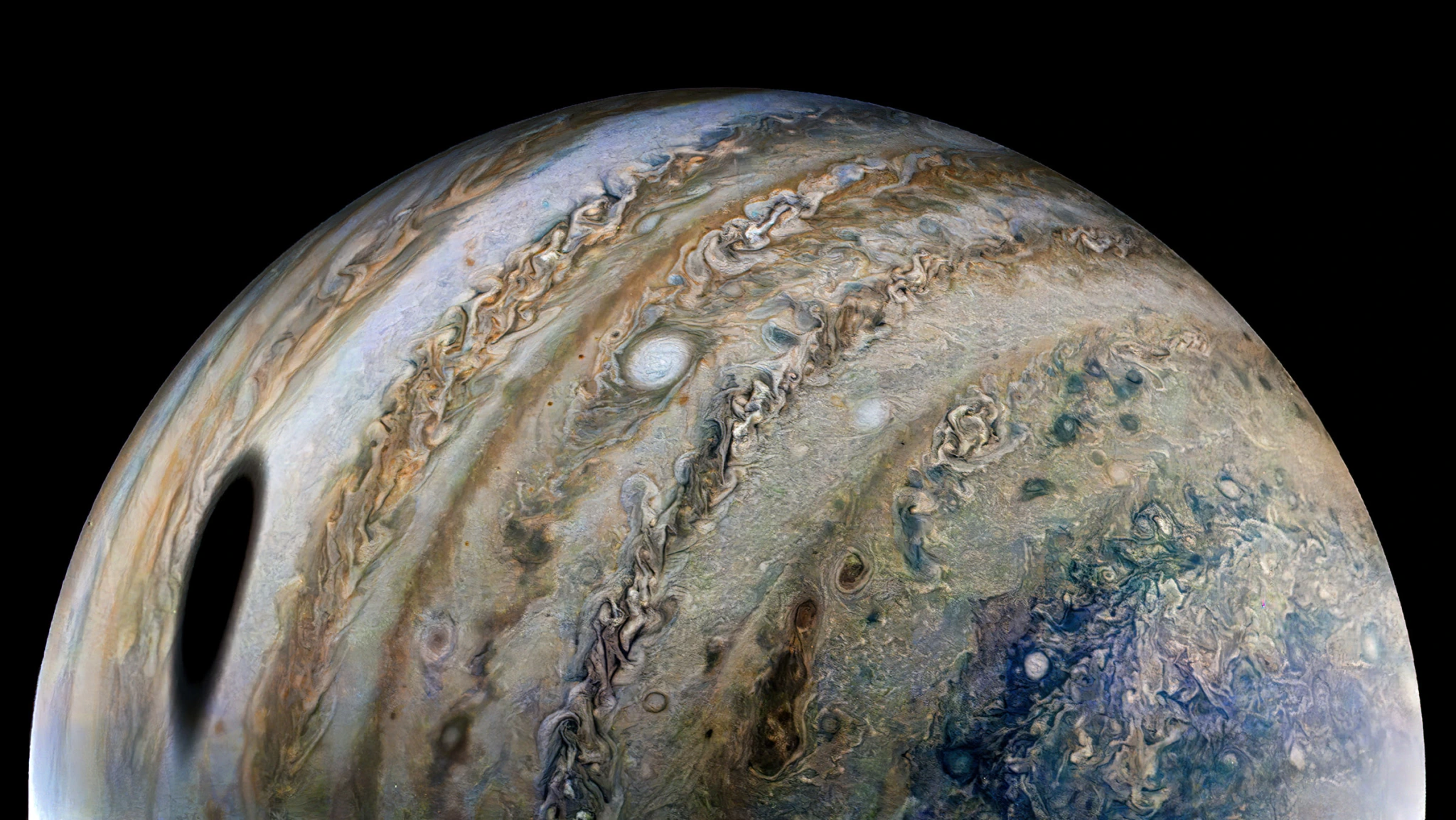 jupiter-solar-eclipse-from-ganymede.webp