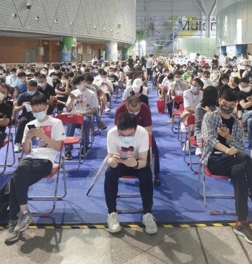 杜伟民平凡的人做不平凡的事