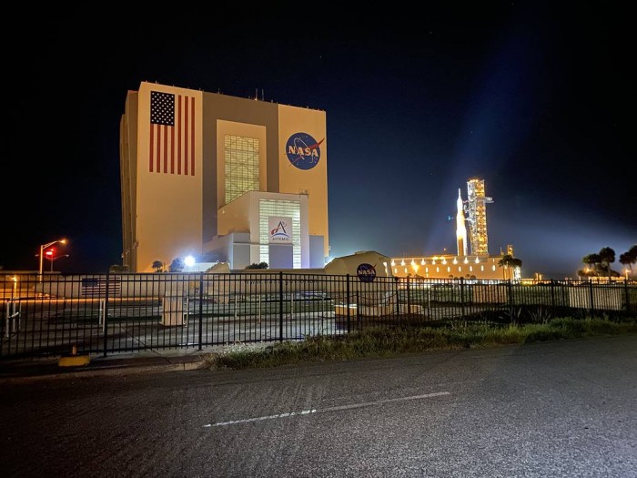 sls_rollout_with_vab_20220606.jpeg